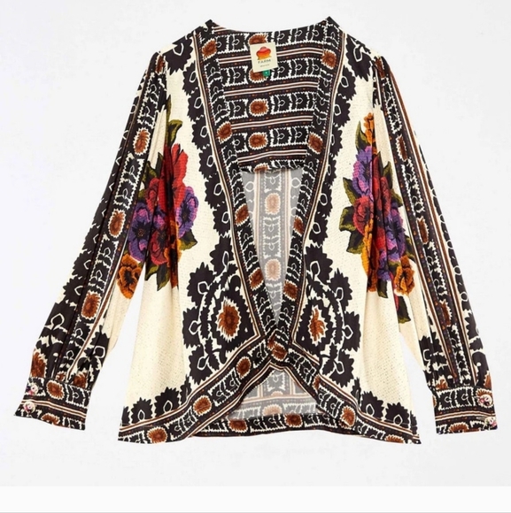 FARM Rio Black and Cream Floral Cardigan - Picture 3 of 4